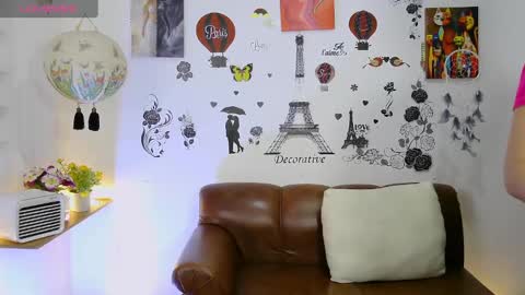 Snapshot of fernandaeloisa chatting on February 3, 2025, 12:57 pm FernandaEloisa online show from February 3, 2025, 12:57 pm