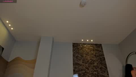 FER  online show from December 3, 2025, 10:13 am