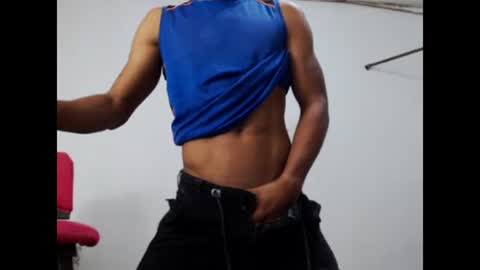 Snapshot of fernandez_latinblack chatting on January 13, 2025, 12:35 pm fernandez_latinblack online show from January 13, 2025, 12:35 pm
