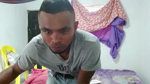 Snapshot of fernandez_latinblack chatting on March 5, 2025, 10:10 pm fernandez_latinblack online show from March 5, 2025, 10:10 pm