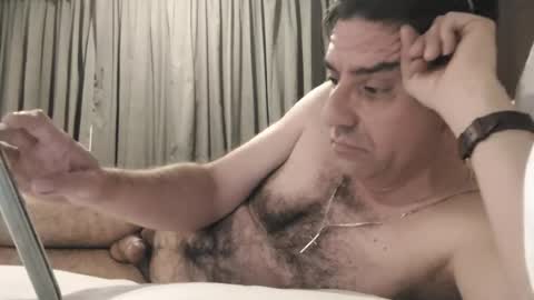 fernandoreutergrant online show from June 17, 2026, 4:48 am