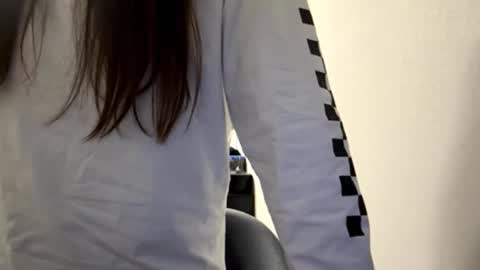 Rachel online show from September 26, 2025, 3:05 pm