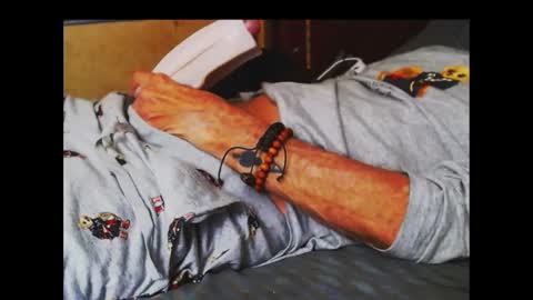 Snapshot of ferra_testarossa chatting on October 25, 2025, 3:58 am ferra_testarossa online show from October 25, 2025, 3:58 am