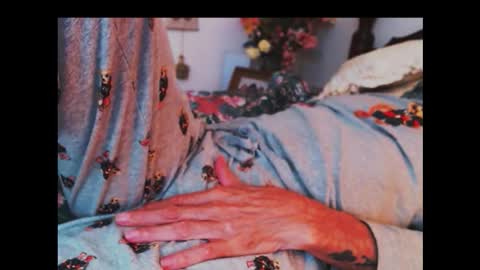 ferra_testarossa online show from November 27, 2025, 2:57 am