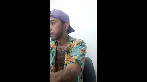 ferxho13 online show from March 9, 2025, 9:03 pm