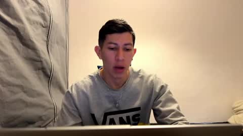 ferz04 online show from May 9, 2026, 7:52 pm