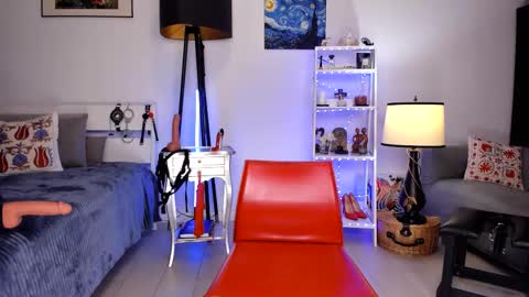 Snapshot of fetishmodel_al_isis chatting on September 14, 2025, 8:35 am Fetishmodel online show from September 14, 2025, 8:35 am
