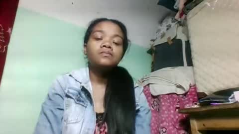 fetranialdy online show from October 20, 2025, 4:35 am