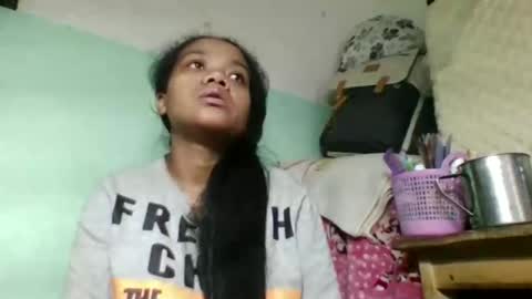 fetranialdy online show from October 27, 2025, 4:38 am