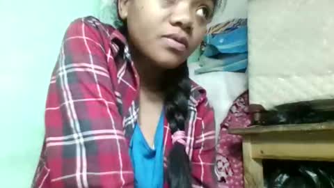 fetranialdy online show from November 15, 2025, 4:43 am