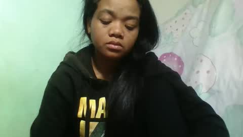 fetranialdy online show from February 19, 2026, 4:52 am