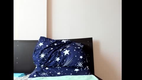 Snapshot of fey_bb chatting on February 14, 2025, 6:45 am Milana online show from February 14, 2025, 6:45 am