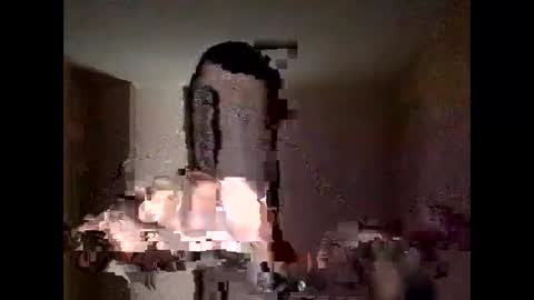 Snapshot of fffjj021 chatting on November 30, 2025, 9:24 am Raised in 90s online show from November 30, 2025, 9:24 am