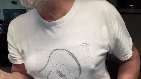 Snapshot of ffhungryhole3 chatting on December 5, 2024, 2:00 pm ffhungryhole3 sub cock ass nipples cockring online show from December 5, 2024, 2:00 pm