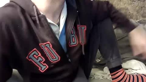 Fid online show from February 4, 2025, 8:49 pm