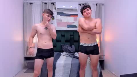 stiven  viviana online show from March 11, 2026, 3:01 am