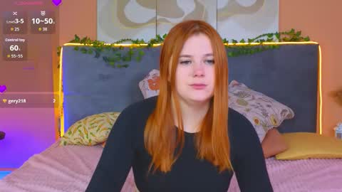 Snapshot of fiery_foxy chatting on October 15, 2025, 4:23 am Mabel online show from October 15, 2025, 4:23 am