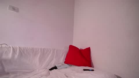 Snapshot of fieryangel_ chatting on December 14, 2024, 2:31 pm Bibi online show from December 14, 2024, 2:31 pm