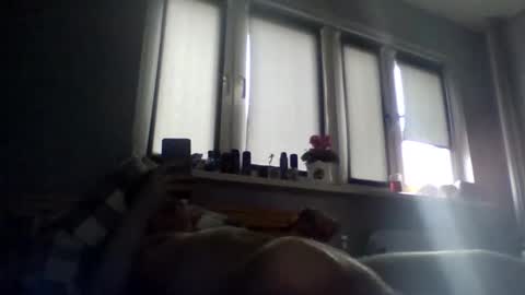 Snapshot of filipek757 chatting on November 8, 2025, 8:14 am filipek757 online show from November 8, 2025, 8:14 am