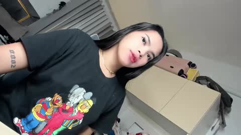 Snapshot of filipina_demure chatting on December 5, 2024, 4:31 am Sandy online show from December 5, 2024, 4:31 am