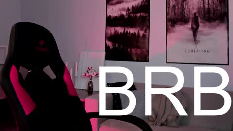 cap and Lana  online show from January 29, 2025, 2:21 pm