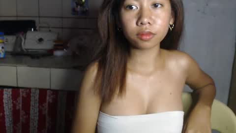 Snapshot of filipinawild_xx chatting on January 10, 2025, 4:20 pm marife online show from January 10, 2025, 4:20 pm