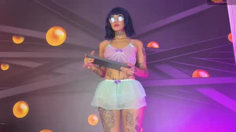 filletatouee online show from February 3, 2025, 11:36 pm