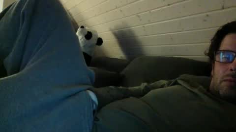 filzliii online show from December 8, 2024, 4:50 pm