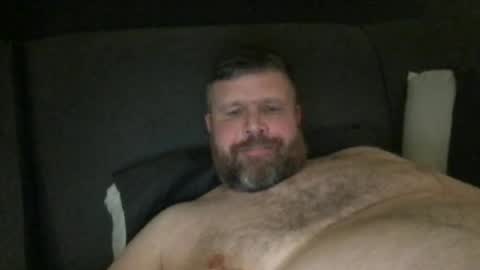 fin bear dom online show from April 22, 2026, 10:00 pm