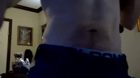 Austino Curvae online show from November 4, 2025, 3:38 am