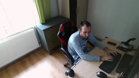 Jane and Findo online show from December 27, 2024, 6:35 am