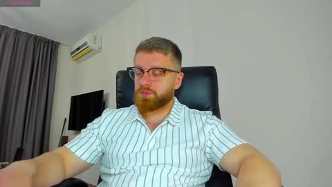 FindomGuyXXX online show from April 2, 2026, 11:41 am