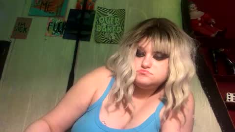Snapshot of findommefoxi chatting on January 8, 2025, 8:06 am findommefoxi online show from January 8, 2025, 8:06 am