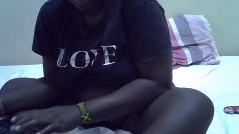 Snapshot of fine_nes chatting on June 14, 2026, 4:14 am fine_nes online show from June 14, 2026, 4:14 am