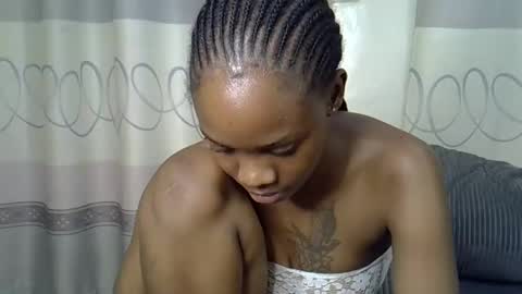 fine_queen12 online show from December 5, 2024, 1:38 pm