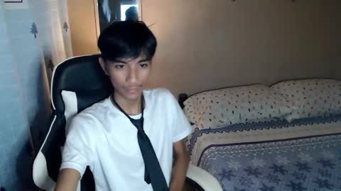 Snapshot of fineboii_rey18 chatting on September 24, 2025, 2:20 pm fineboii_rey18 online show from September 24, 2025, 2:20 pm