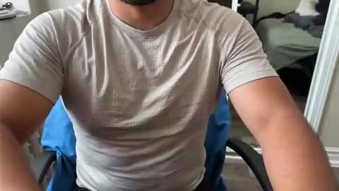 Snapshot of finition_ chatting on September 18, 2025, 5:04 pm finition_ online show from September 18, 2025, 5:04 pm