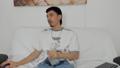 finn_jackson online show from March 17, 2026, 7:39 pm