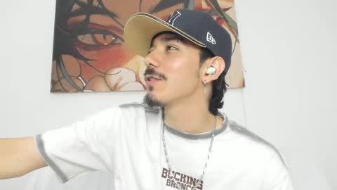 finn_jackson online show from April 10, 2026, 7:51 pm