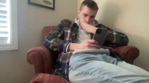 Snapshot of finnabun33 chatting on December 4, 2024, 7:23 pm Jake I am Bicurious online show from December 4, 2024, 7:23 pm