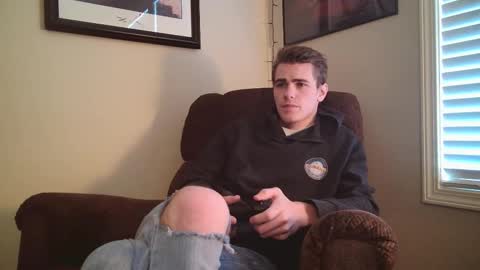 Snapshot of finnabun33 chatting on November 12, 2025, 7:24 pm Jake I am Bicurious online show from November 12, 2025, 7:24 pm