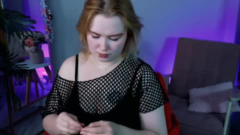 Fiona online show from April 9, 2026, 10:59 pm