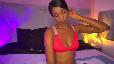 Snapshot of fiorelalenin chatting on October 3, 2025, 6:49 pm Fiorela Lenin online show from October 3, 2025, 6:49 pm