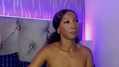 Snapshot of fiorelalenin chatting on October 26, 2025, 12:33 pm Fiorela Lenin online show from October 26, 2025, 12:33 pm