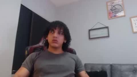 fire_boy69 online show from October 24, 2025, 4:47 pm