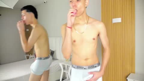 Snapshot of fireguy_99 chatting on November 10, 2025, 12:59 pm Nicolas online show from November 10, 2025, 12:59 pm