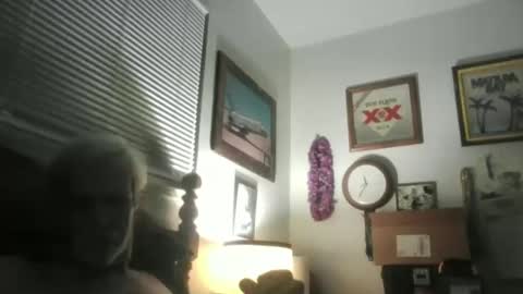 Snapshot of firestarter769 chatting on September 20, 2025, 6:36 am firestarter769 online show from September 20, 2025, 6:36 am