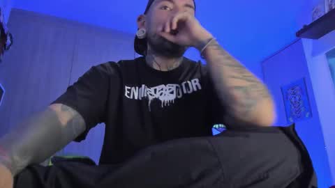 fisherrman666 online show from November 24, 2025, 3:28 am