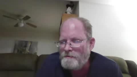 Hercomeonmyface online show from January 10, 2026, 12:18 pm