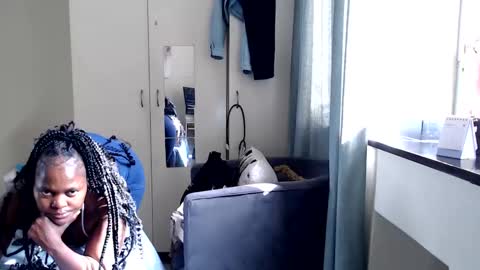 fitblair66_ online show from September 30, 2025, 1:05 pm